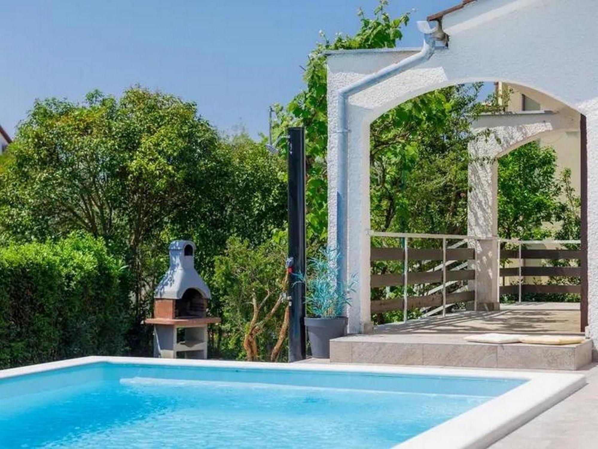 House With A Swimming Pool - 23000 Ferienhaus *